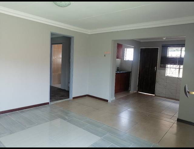 1 bed property to rent in WINCHESTER HILLS